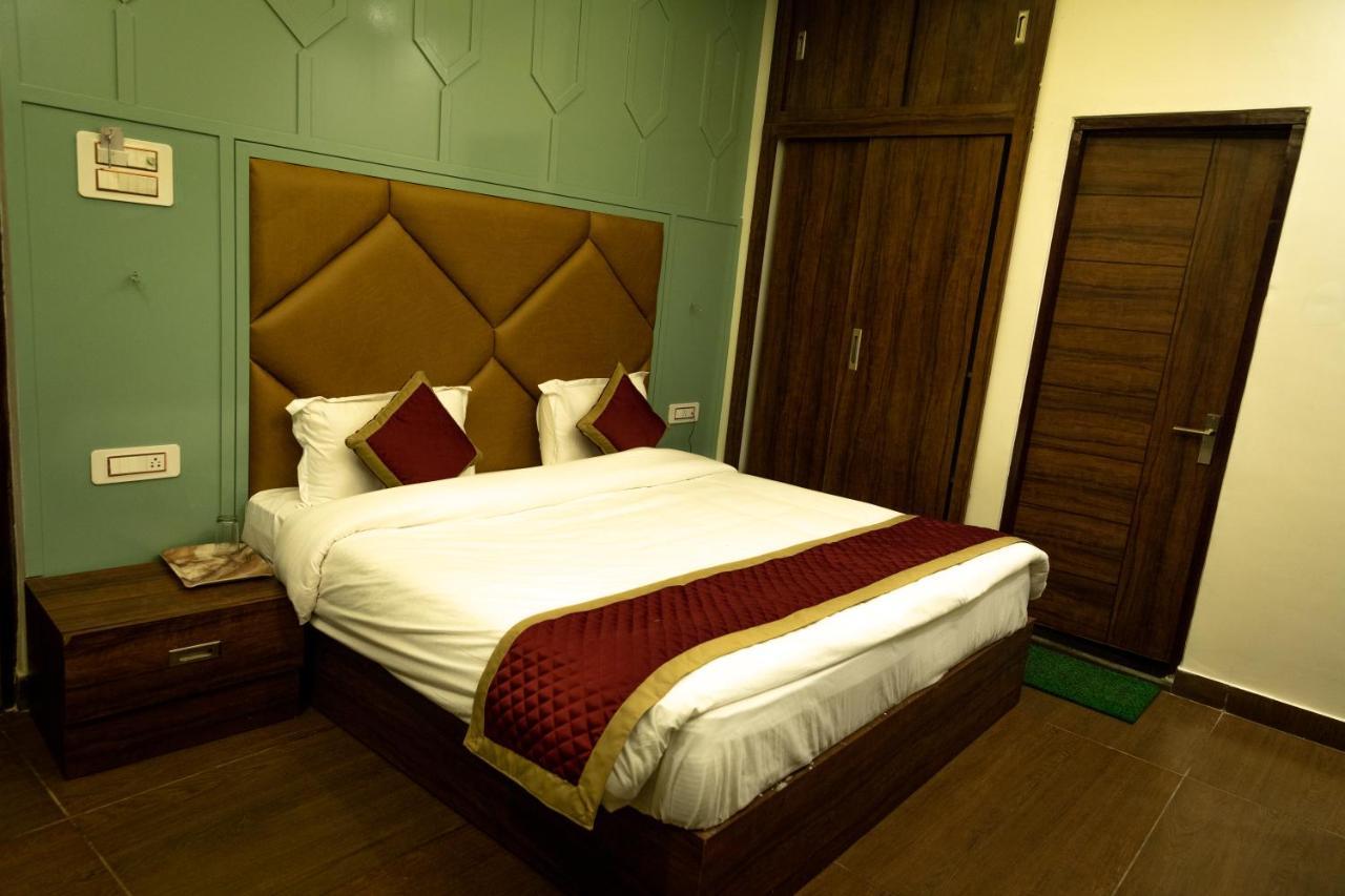 Hotel The Florence Chamba  Exterior photo